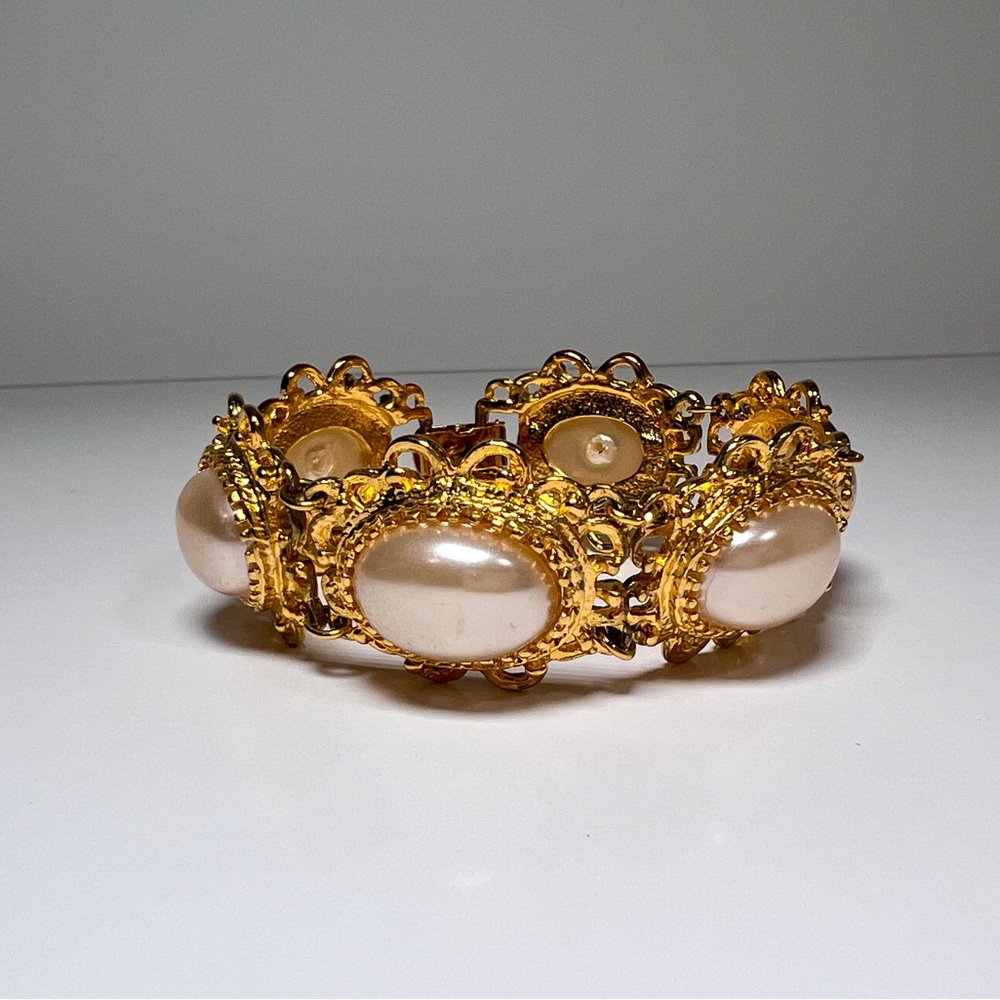 Vintage Mid Century 1950s 1960s Gold Pearl Statement Bracelet for Women